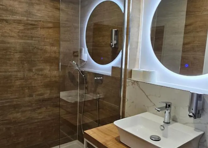 Hotel Sophia 3*