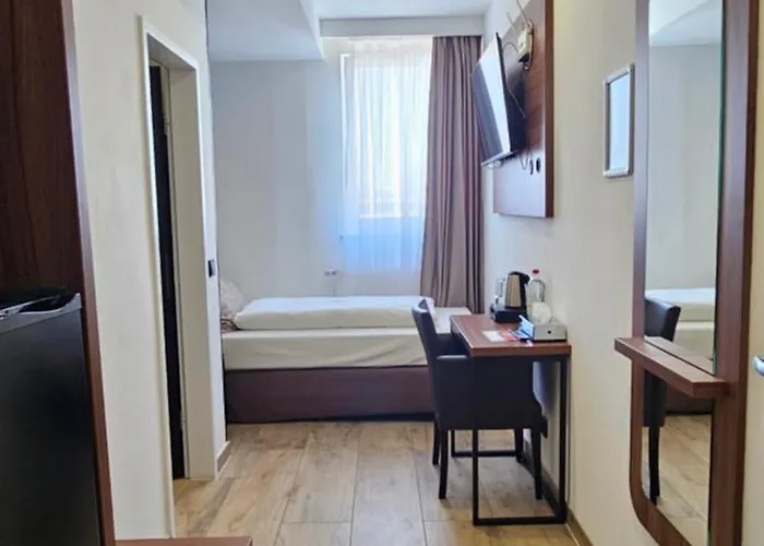 Hotel Sophia 3*
